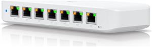 Ubiquiti USW-Ultra-210W-EU compact, Layer 2, 8-port GbE PoE switch with versatile mounting options, 7x GbE PoE+ output ports, GbE port with optional PoE++ input, 202W PoE availability with the include